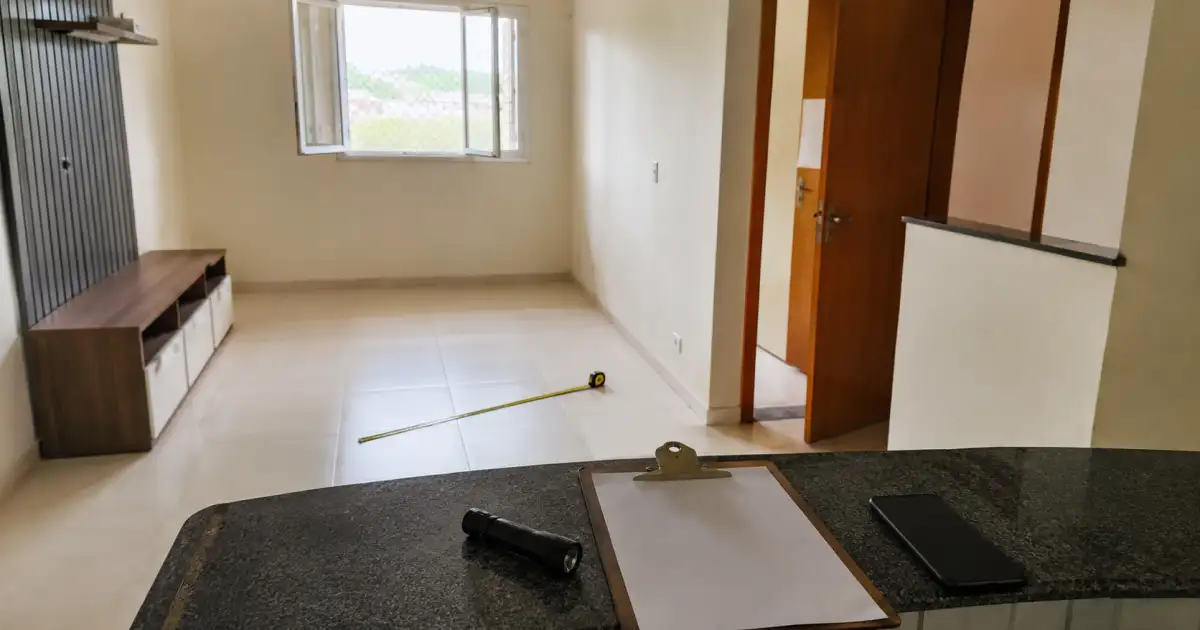 Checklist Antes de Alugar Apartamento: O Que Observar em 40 Minutos de Visita